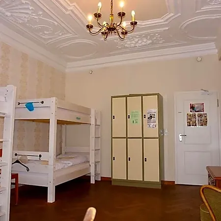 Hotel Lotte - The Backpackers 2*