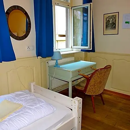 Lotte - The Backpackers Hotel Heidelberg